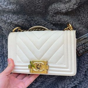 Chanel Le Boy Caviar Small